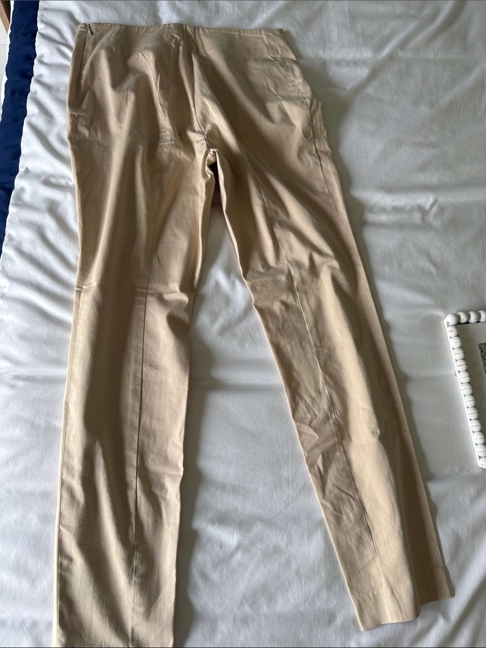 Akris Straight Leg Trousers like new, Runs Small like a Sz 6 - Picture 5 of 7